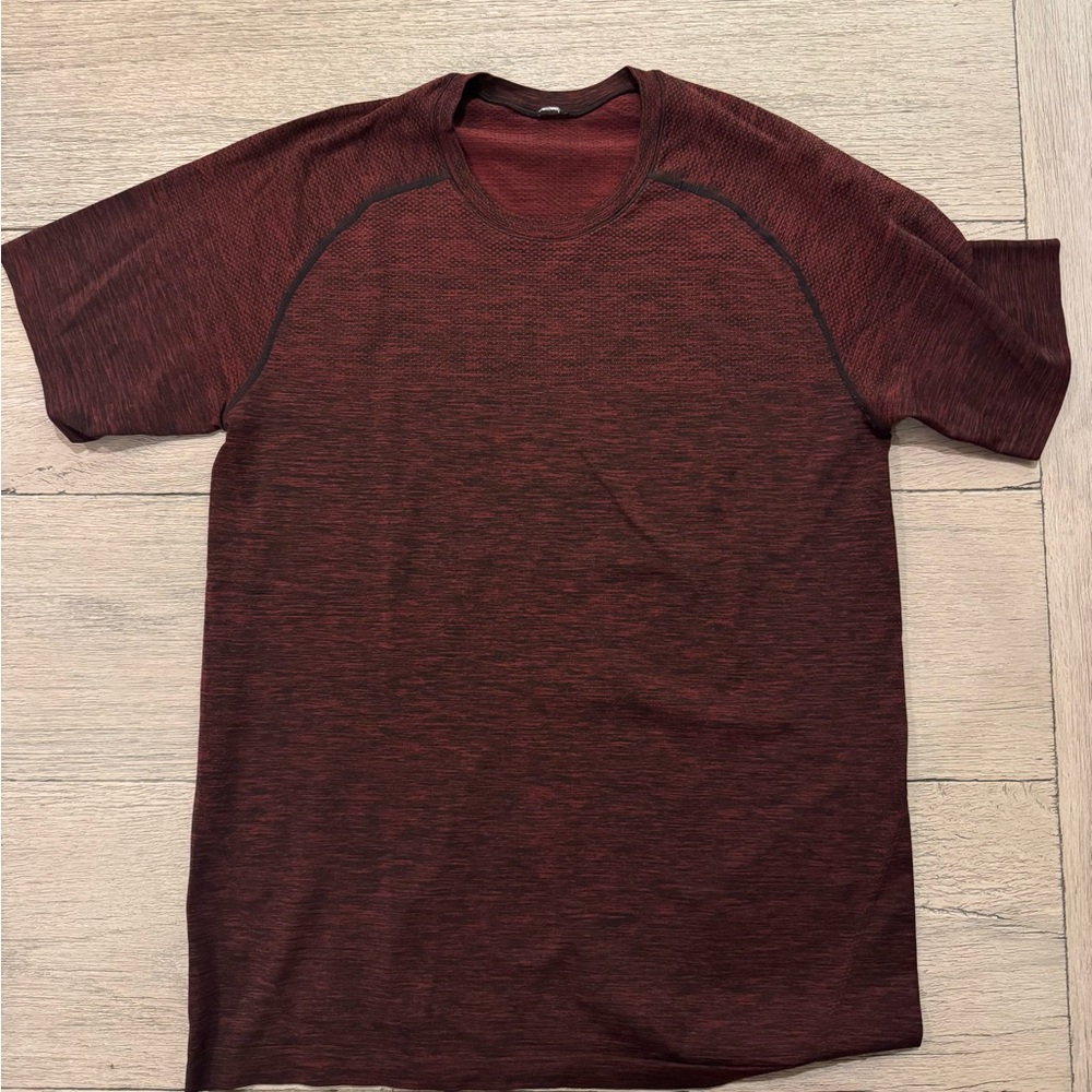 lululemon Metal Vent Tech Short Sleeve Shirt